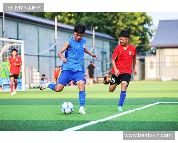 那就足球：在绿茵场上追逐梦想与激情的青春故事